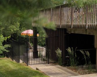 Cozy Private Suite with heated pool - Elora - Vista del exterior