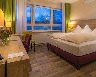 Hotel Central - Double room Firstclass - Frankenthal - Ložnice