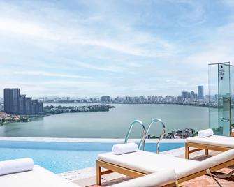 L7 West Lake Hanoi By Lotte - Hanoi - Pool
