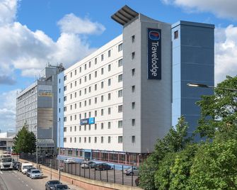 Travelodge Wembley - London - Building