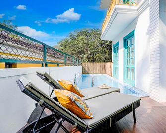 Casa Do Sol by Dancenter - 3bhk Villa in Siolim - Siolim - Balkon
