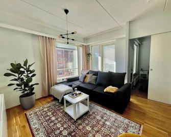 Cozy 2 Room Apartment With a Private Sauna! - Helsinki - Sala de estar