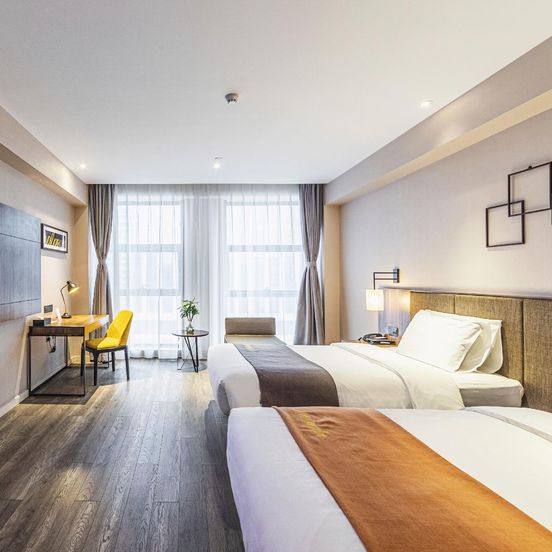 Campanile Hotel Dongying Financial Port image 1