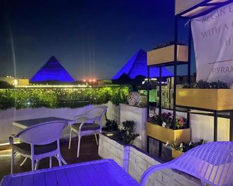 Pyramids Top Inn - Giza