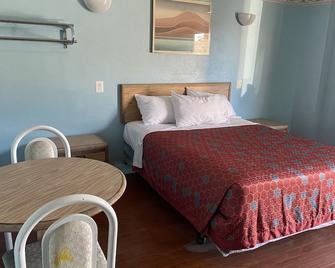 Chester Inn Motel - Stanton - Bedroom