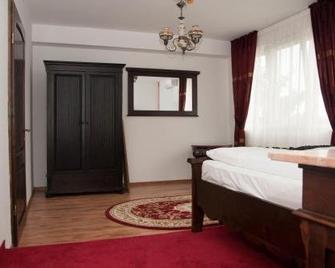 Hanul Cappsha - Oradea - Bedroom