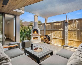Central Queenstown Villa & Spa - Queenstown - Uteplats