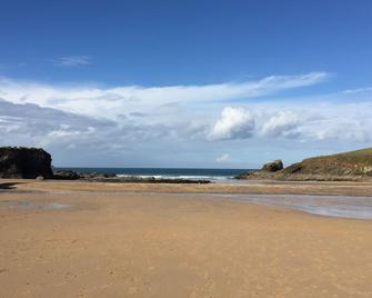 Hill Rise - Cottage In Trevone Bay, Near Padstow, North Cornwall - Padstow - Beach