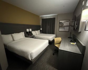 Days Inn by Wyndham Stony Plain - Stony Plain - Bedroom