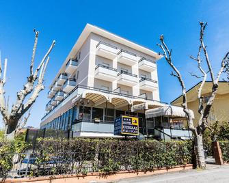 Hotel Kursaal - Bellaria-Igea Marina - Gebouw