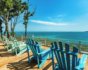 St Anastasia Hotel - Chernomorets - Balkón