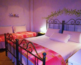Elisart Guest House - Alghero - Chambre