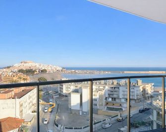 Agora Spa & Resort - פניסקולה - מרפסת