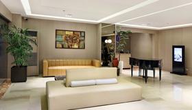City Garden Suites - Manilla - Lobby