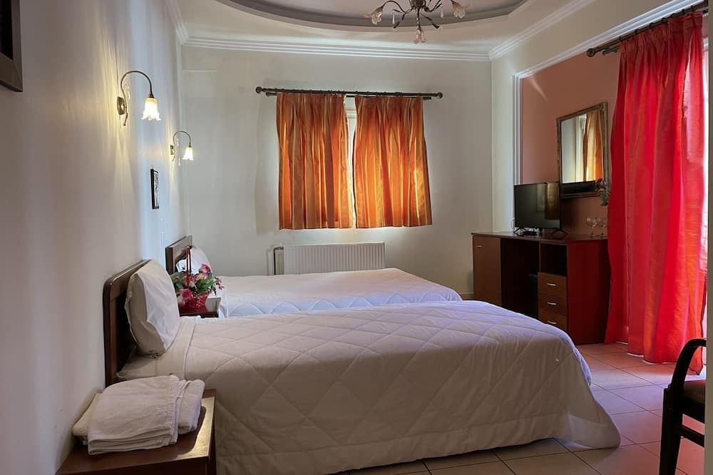 Melastron - Larissa - Habitación