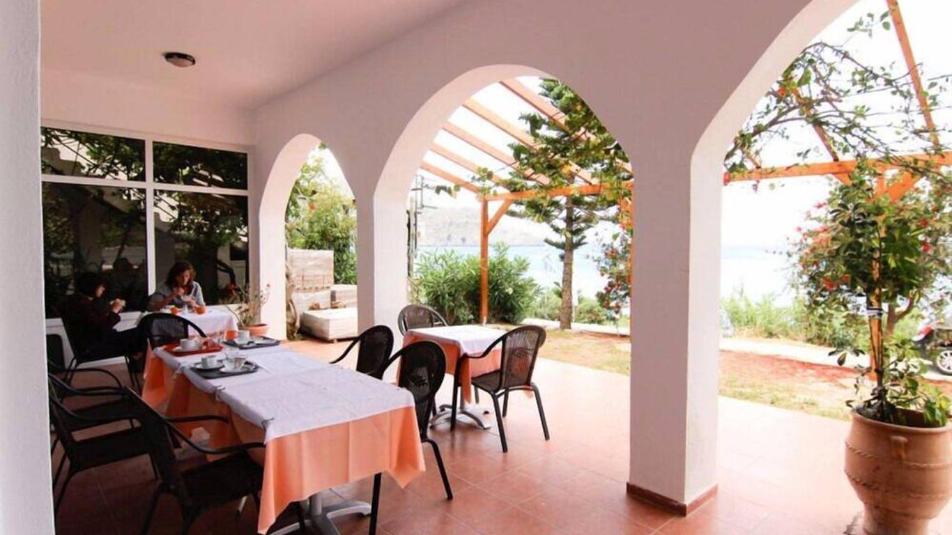 Creta Mare Hotel