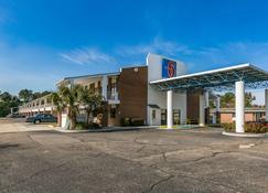 Motel 6 Dothan - Dothan - Rakennus