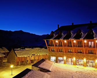HG Alto Aragón - Formigal - Building