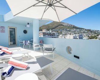 The Tropicana Hotel - Cape Town - Balcony