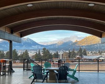 Expedition Lodge Estes Park - Estes Park - Balkón