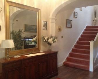 Antfield House - אינברנס - מדרגות