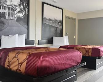Biloxi Beach Hotel - Biloxi - Bedroom