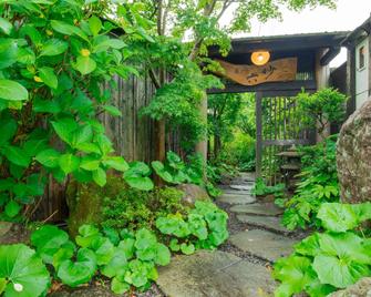 Yurari Rokumyo - יופו