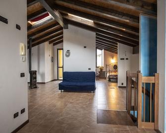 Villa Cavalieri In Vedriano - Canossa - Sala de estar