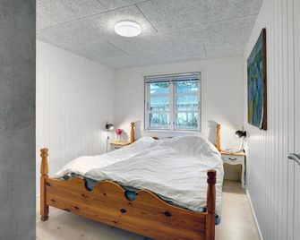 Amazing home in Rødby with sauna - Rødby - Schlafzimmer