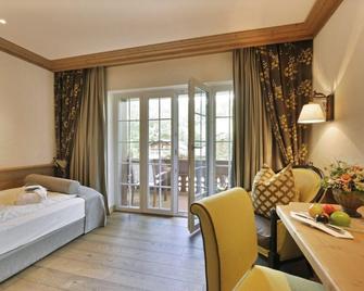 Ermitage Wellness- & Spa-Hotel - Saanen