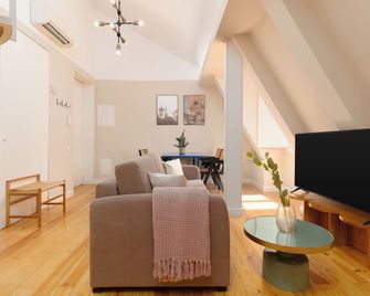 Limehome Lisbon Rua Do Arsenal - Lisbon - Living room