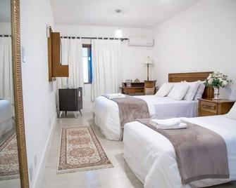 Casa Branca Pousada - Pomerode - Schlafzimmer