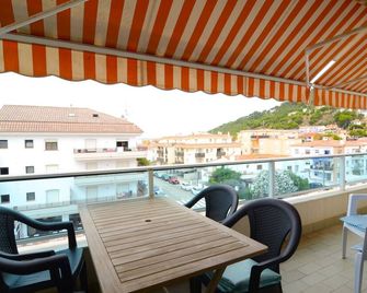 Brises del Mar 3-1 - Estartit - Balcón