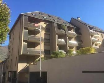 Appartement 2 personnes cures ski luchon - Bagnères-de-Luchon - Building