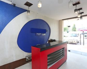 OYO 3201 Hotel Jhankar - Alwar - Front desk