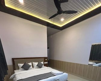 Blackberry Resort - Púshkar - Habitación