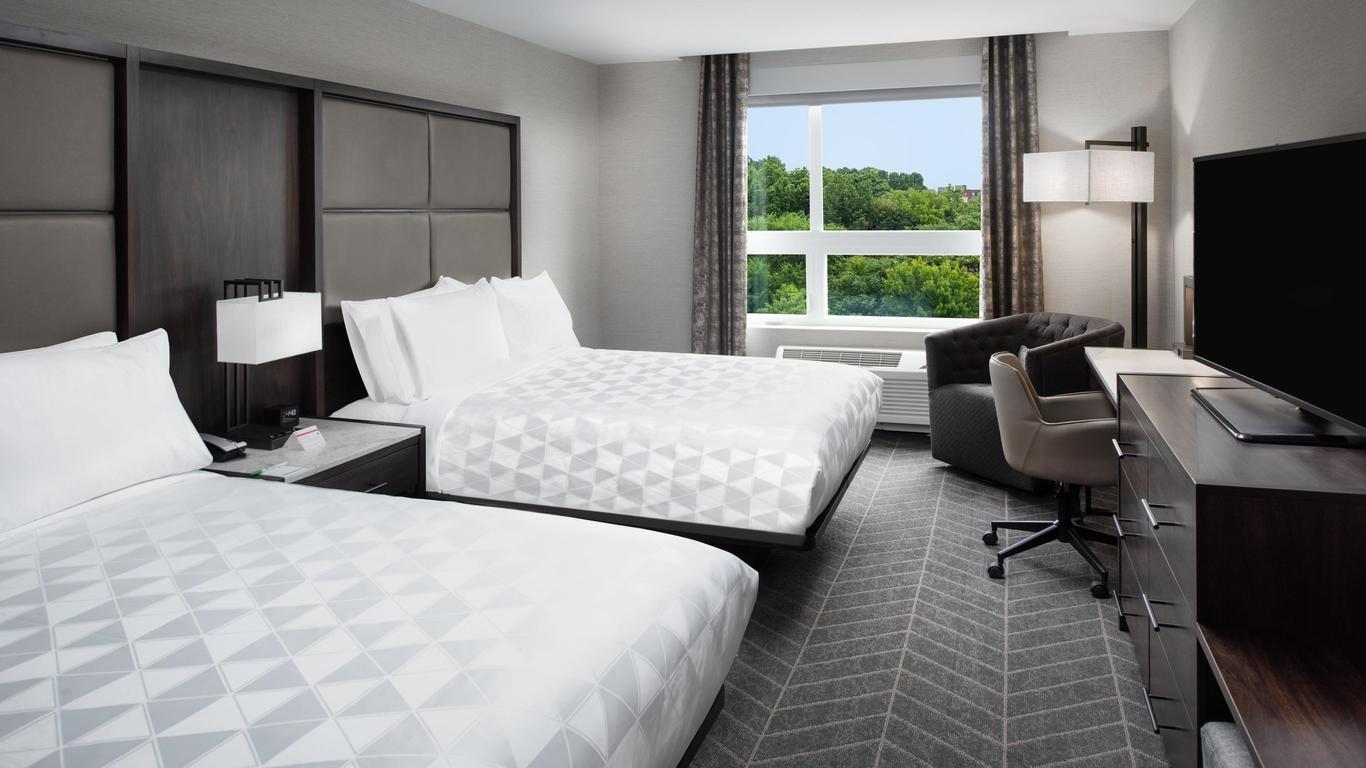 Holiday Inn Boston Logan Airport - Chelsea