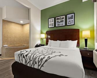 Sleep Inn & Suites near Joint Base Andrews-Washington Area - Upper Marlboro - Schlafzimmer