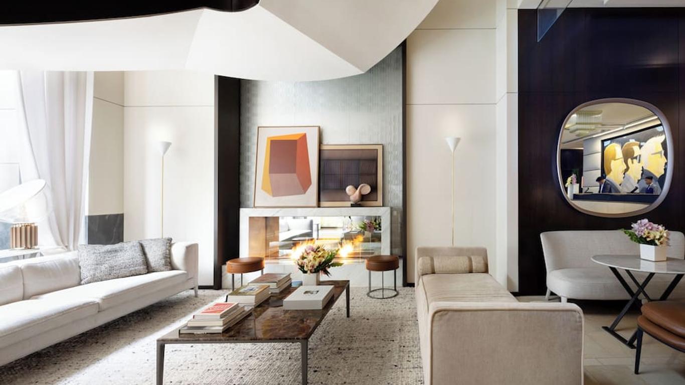 ذا لانجام، نيويورك، فيفث أفينيو