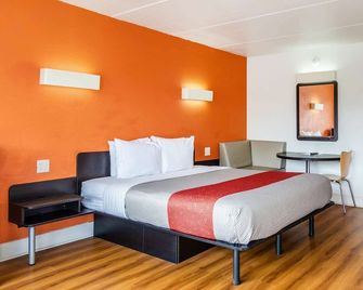 Motel 6 Brunswick Ga - Brunswick - Sovrum