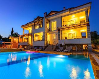 Anatolian Apartments - Yaniklar (Mugla) - Uima-allas