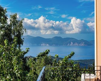 Studios Vrionis Panoramic Sunset - Kothreas