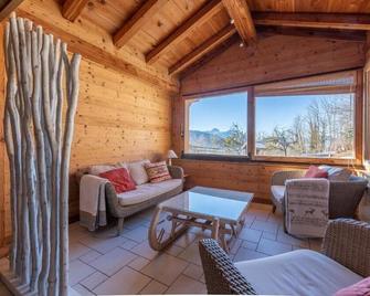 Hotel Le Bois Joli - Évian-les-Bains - Living room