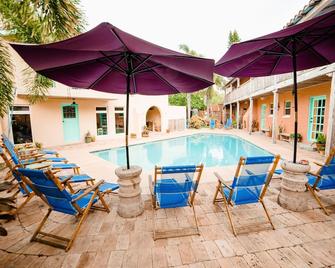 Alta Vista - Saltillo Unit # 3 - Port Isabel - Pool