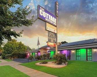 The Cottage Motor Inn Albury Cbd - Albury - Byggnad