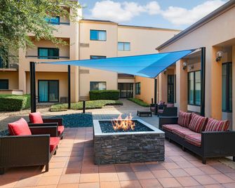 Courtyard by Marriott San Antonio Medical Center - סן אנטוניו - פטיו