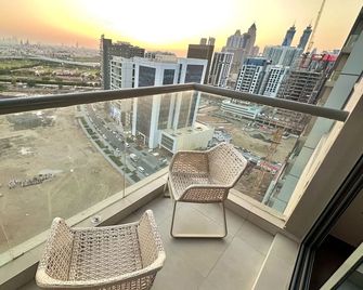 Lakeside Hostel Downtown - Dubaï - Balcon