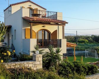 Summer Home of Skaleta beach - Skaleta - Budova