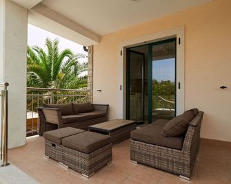 Villa Jazzbina - Savudrija - Balcone