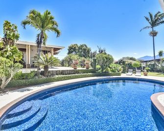 La Riviera Hotel - Heredia - Pool